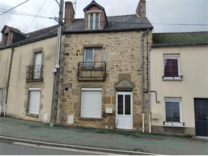 maison de ville à la vente -   53700  VILLAINES LA JUHEL, surface 49 m2 vente maison de ville - UBI477412871